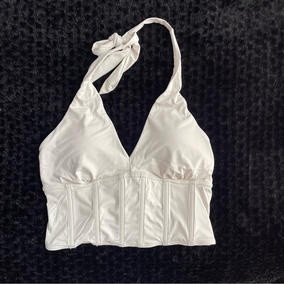 Gilly Hicks Hollister Micro-Modal Halter Top Size M - Picture 2 of 5